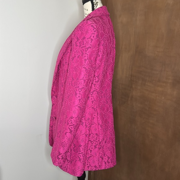 ZARA Tailored Lace Floral Blazer | Fuchsia | M - Picture 3 of 15